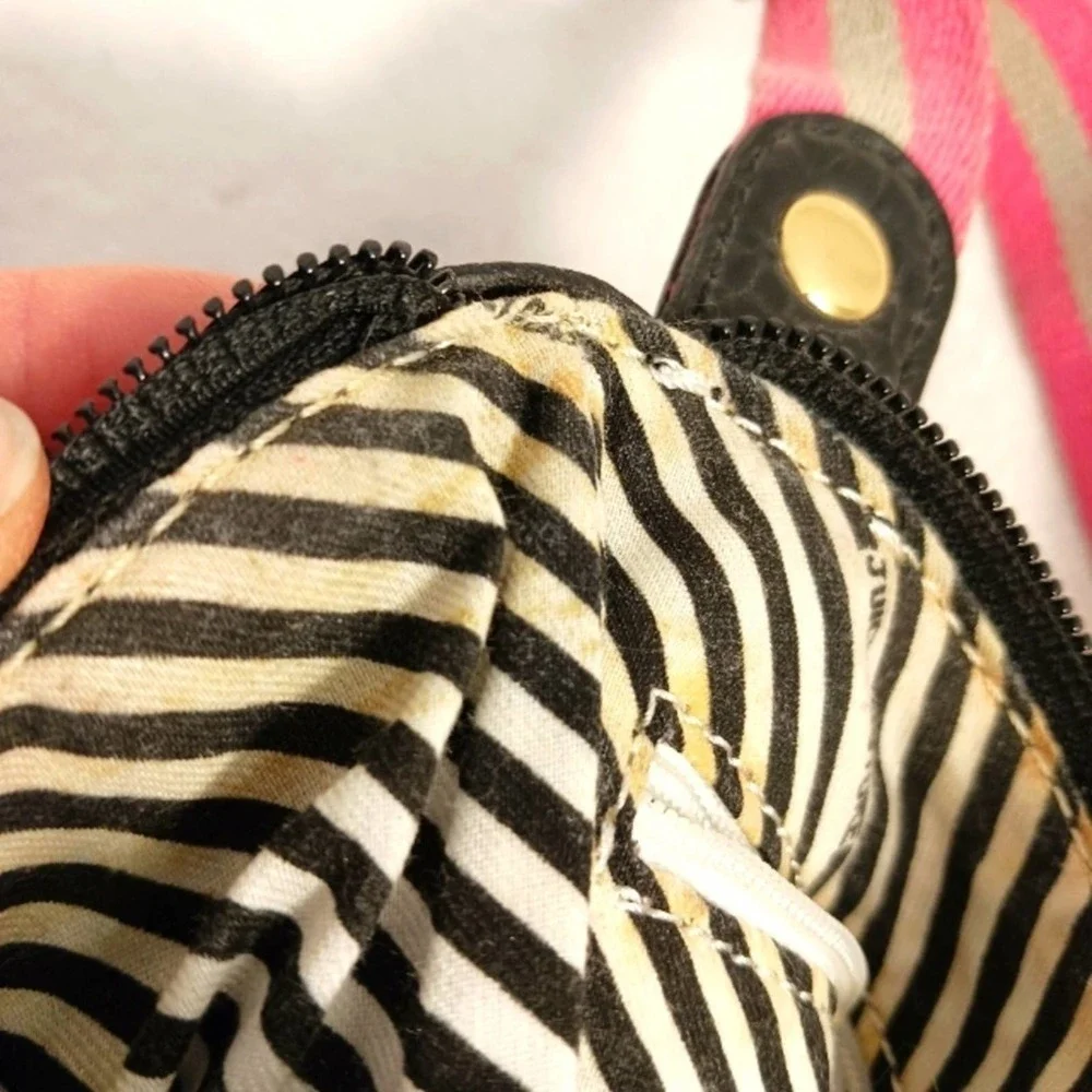 Juicy Couture Crossbody BLACK VELVET Shoulder Bag Purse Adjustable EMBROIDERED